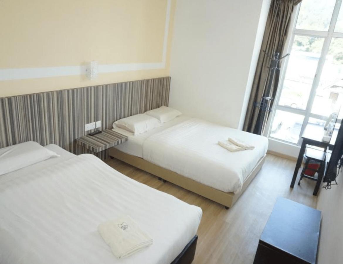 Sun Inns Hotel Ayer Keroh Extérieur photo