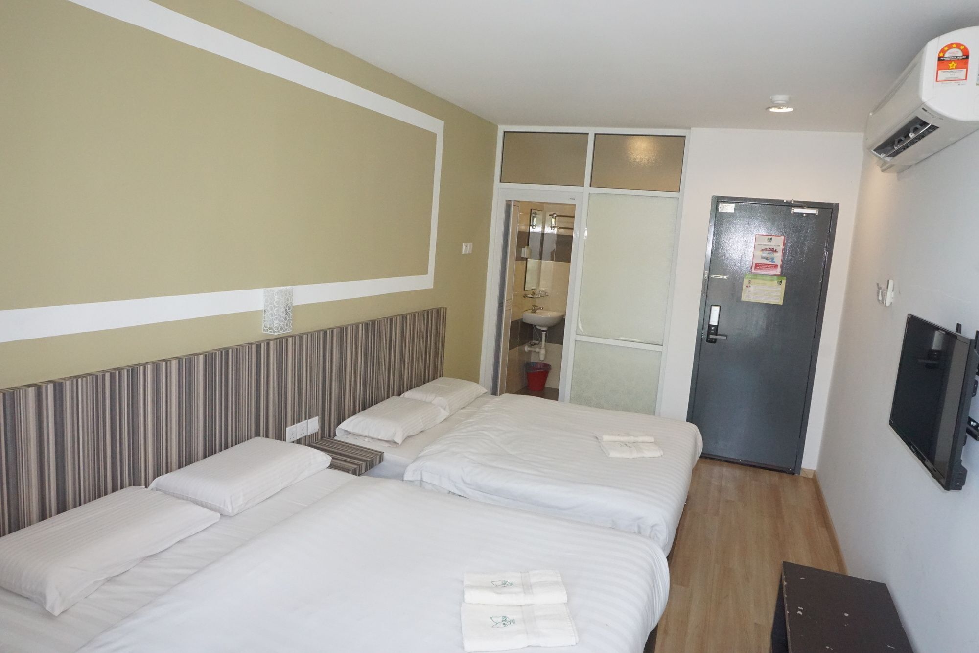 Sun Inns Hotel Ayer Keroh Extérieur photo